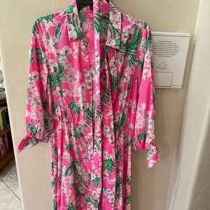 Lilly Pulitzer Bright Pink Floral midi-maxi dress